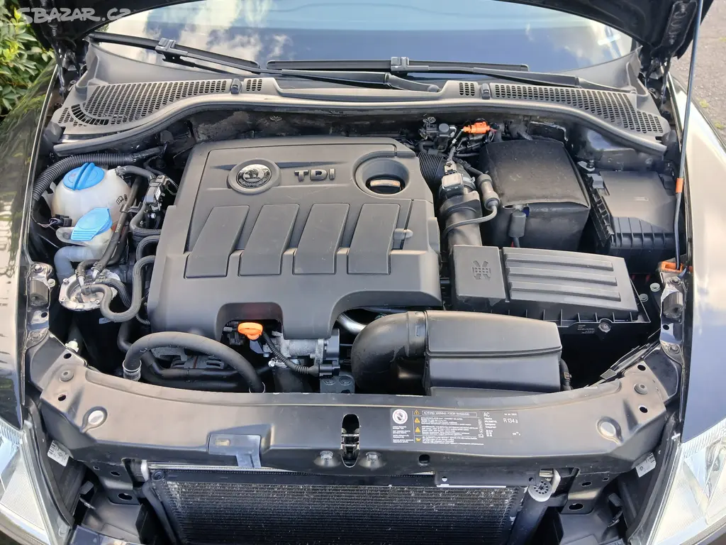 Škoda Octavia Com 1.6 TDi 4x4 serviska - fotka 4