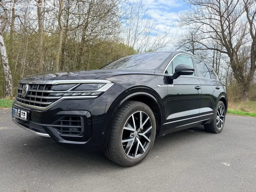 Prodám WVTouareg III,3.0TDI,210kw,,najeto155000km - fotka 2