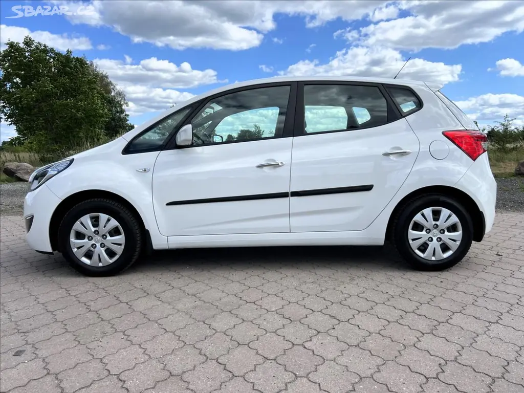 Hyundai ix20, 1,6 CVVT 92kW 1,MAJ.,ČR,SERV.K - fotka 6