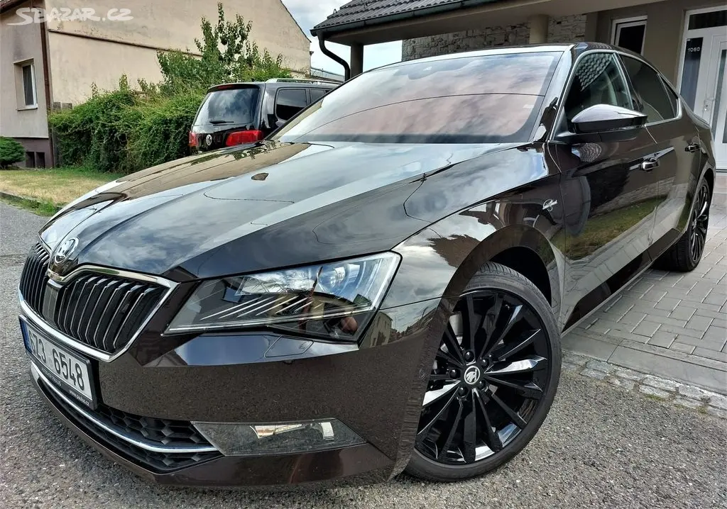 ŠKODA SUPERB 2.0TSI 4x4 DSG Laurin & Klement - fotka 2