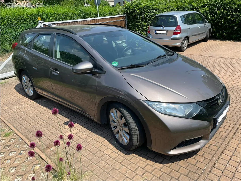 Honda Civic Tourer 1.8 benzín