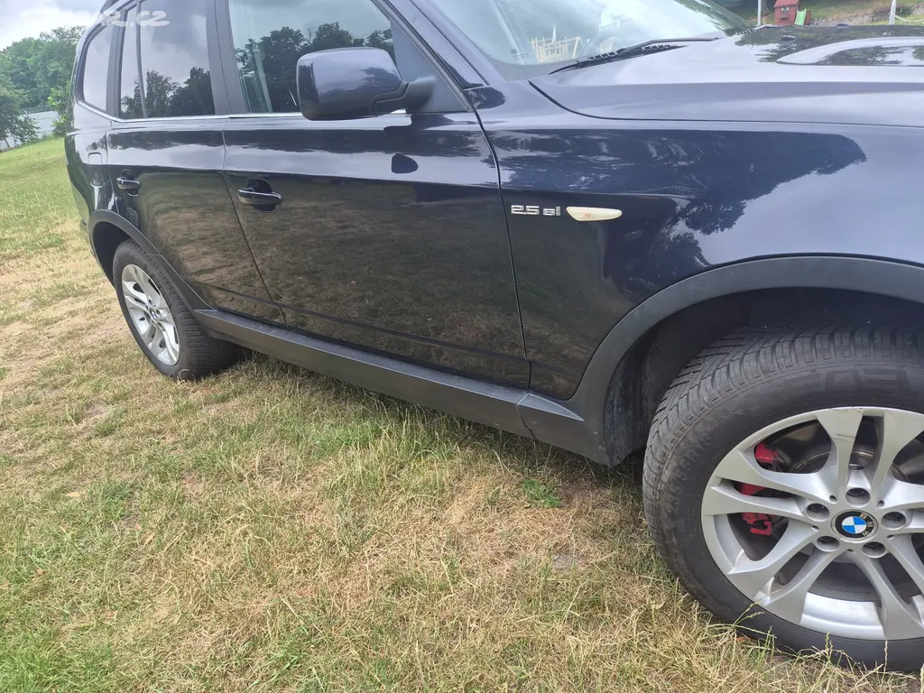 BMW X3 2,5l - fotka 3