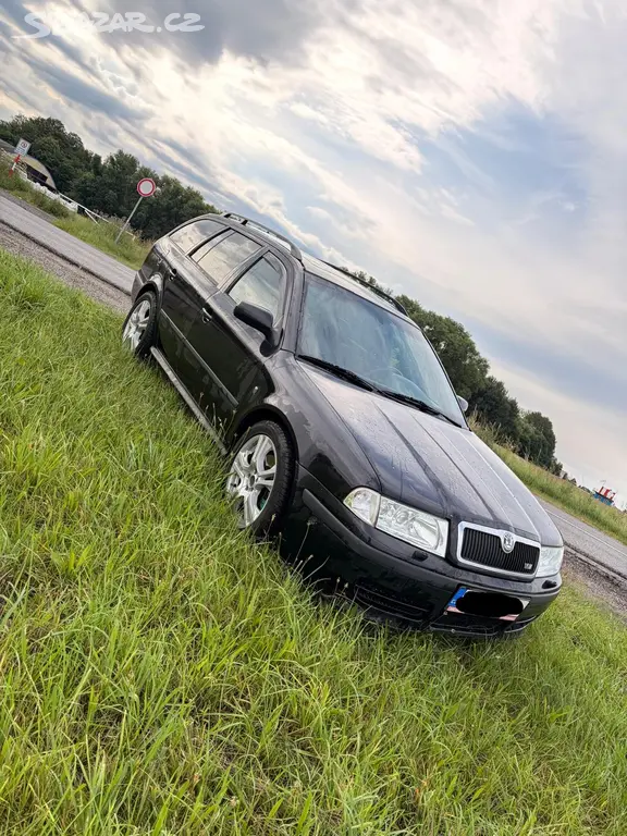 Škoda Octavia RS 132kw - fotka 2