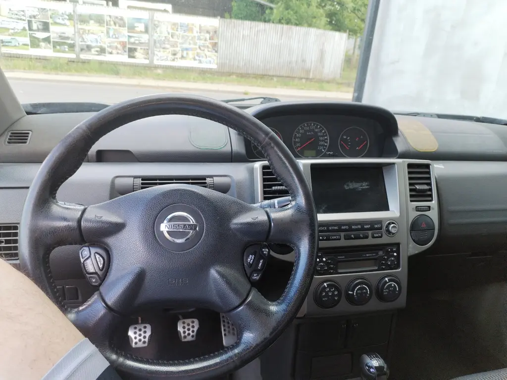 Nissan x-trail T30 - fotka 5