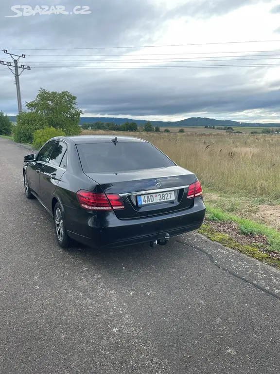 Mercedes Benz E 200 - fotka 6