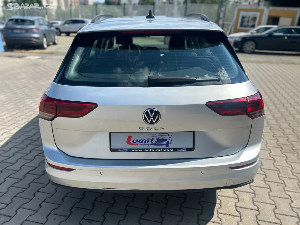 Volkswagen Golf, 2.0 TDi Life - fotka 6