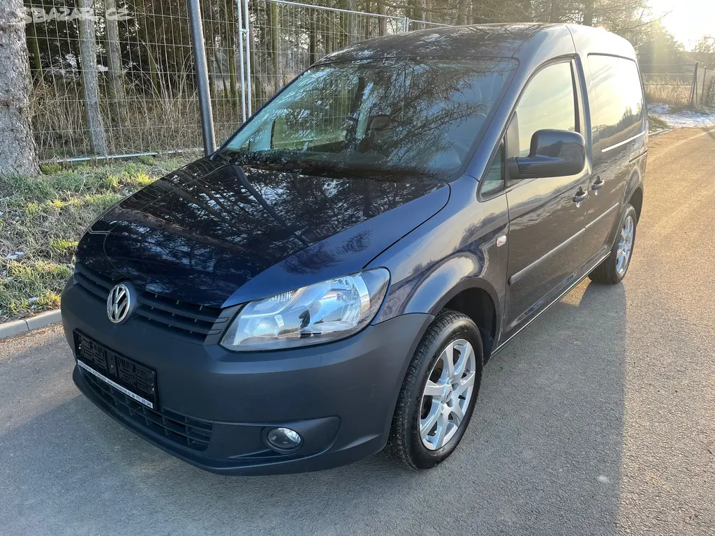 Volkswagen Caddy LiFE 1.6 TDI 2x šoupačky alu