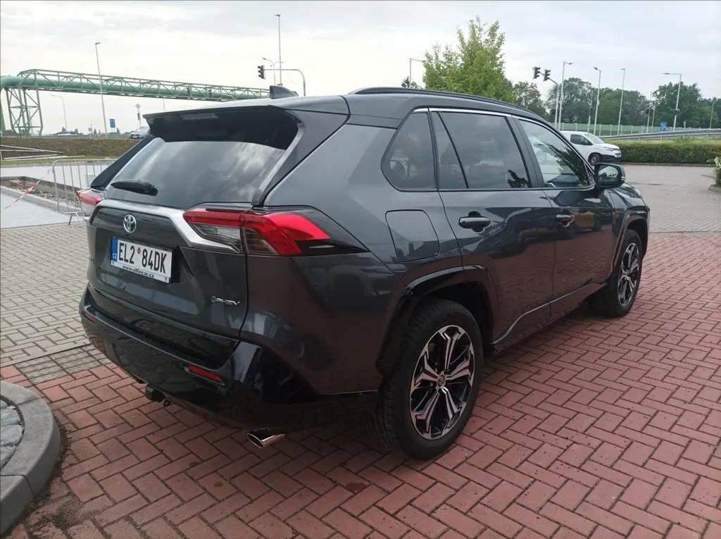 Toyota Rav4, 2,5 PHEV Selection - fotka 4