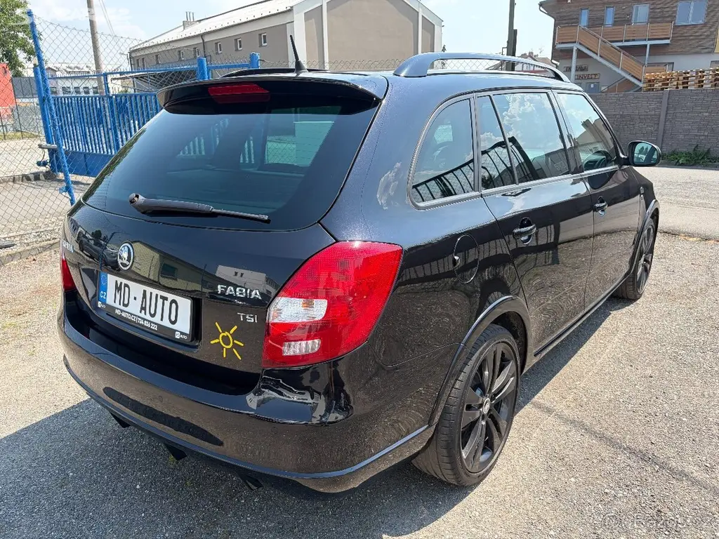 ŠKODA FABIA 2 1.2TSI 63KW COMBI MONTE CARLO - fotka 4