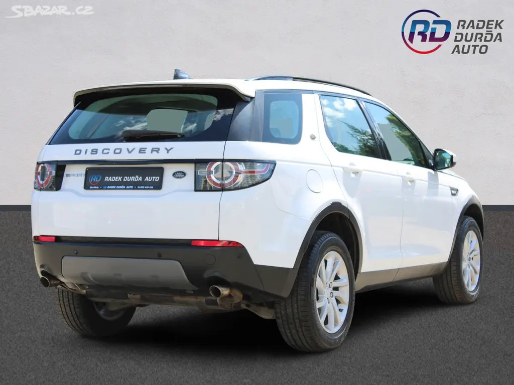 Land Rover Discovery Sport 2,0 TD4,ČR,A/T,4x4,2017 - fotka 5