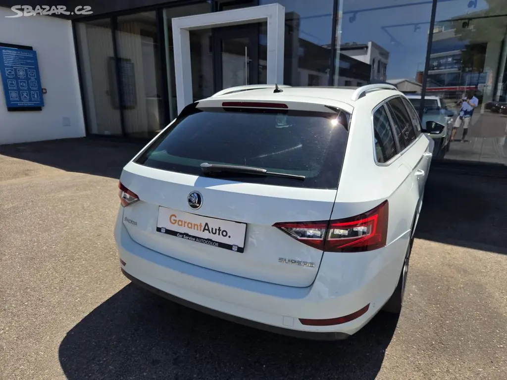 Škoda Superb, 1.4 TSI Style Plus - fotka 3