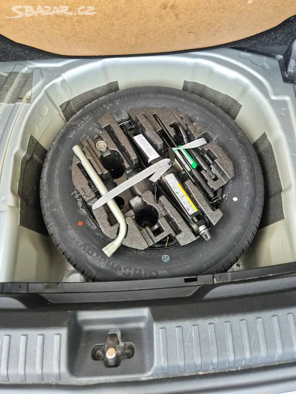 Škoda Fabia 4 twin color - fotka 6