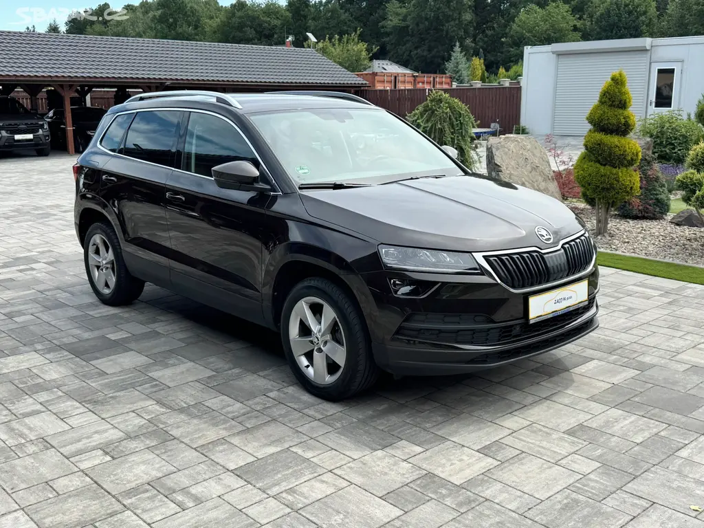 Škoda Karoq 1.5TSi 110kw DSG 6/2021 137.402km DPH - fotka 3