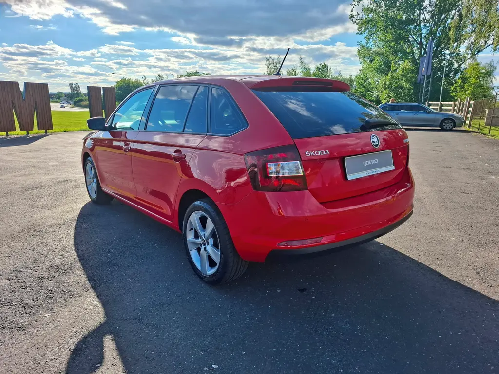Škoda Rapid 1.0TSi 70kW,klima,senzory,naj. 46 407! - fotka 6