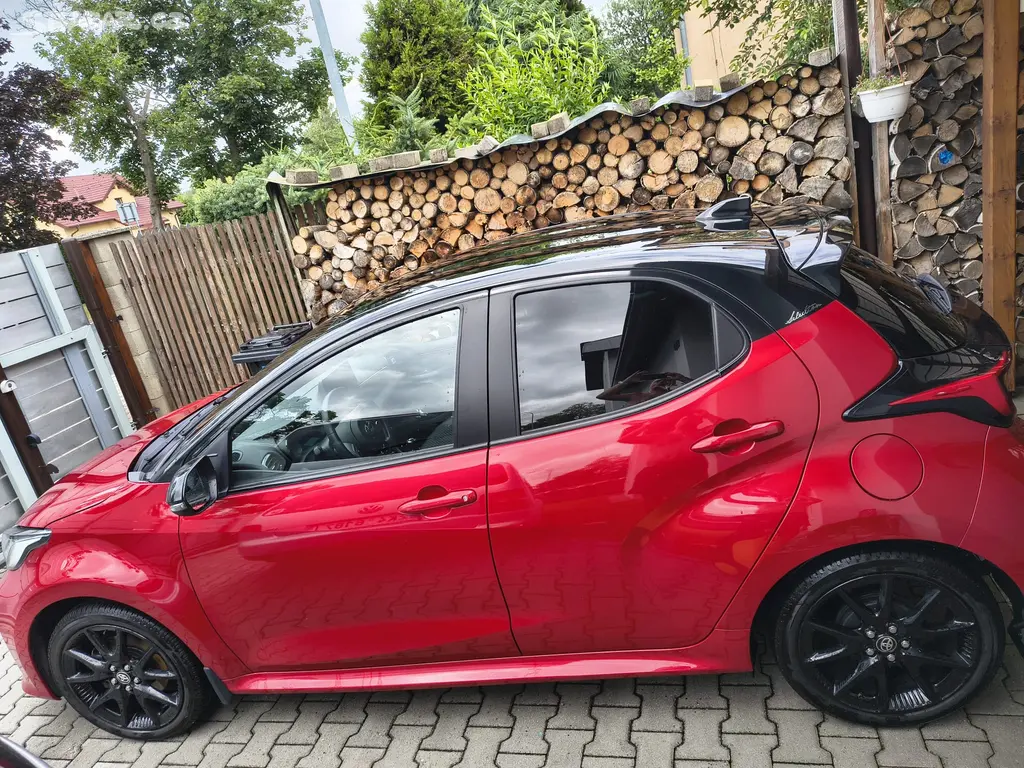 Toyota yaris - fotka 3