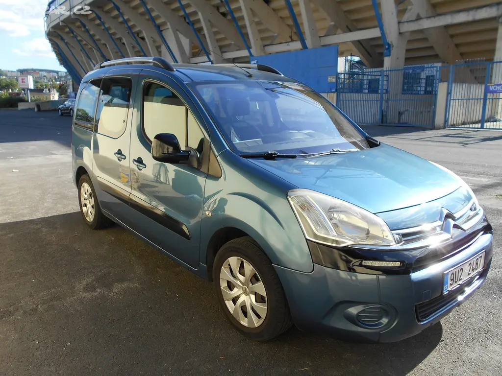Citroën Berlingo 1,6 HDi r.v.2013,284 000 km - fotka 4