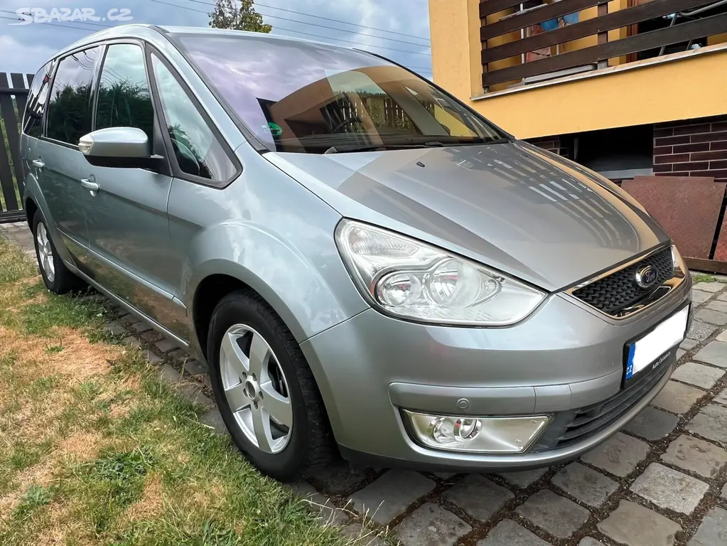 Ford Galaxy 2.0 tdci- 103 kw, 7 míst , BEZ KOROZE - fotka 2