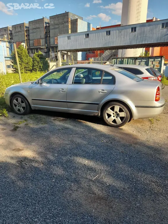 Škoda Superb I, r. v. 2002, 2.5 TDI 114 kW - fotka 5