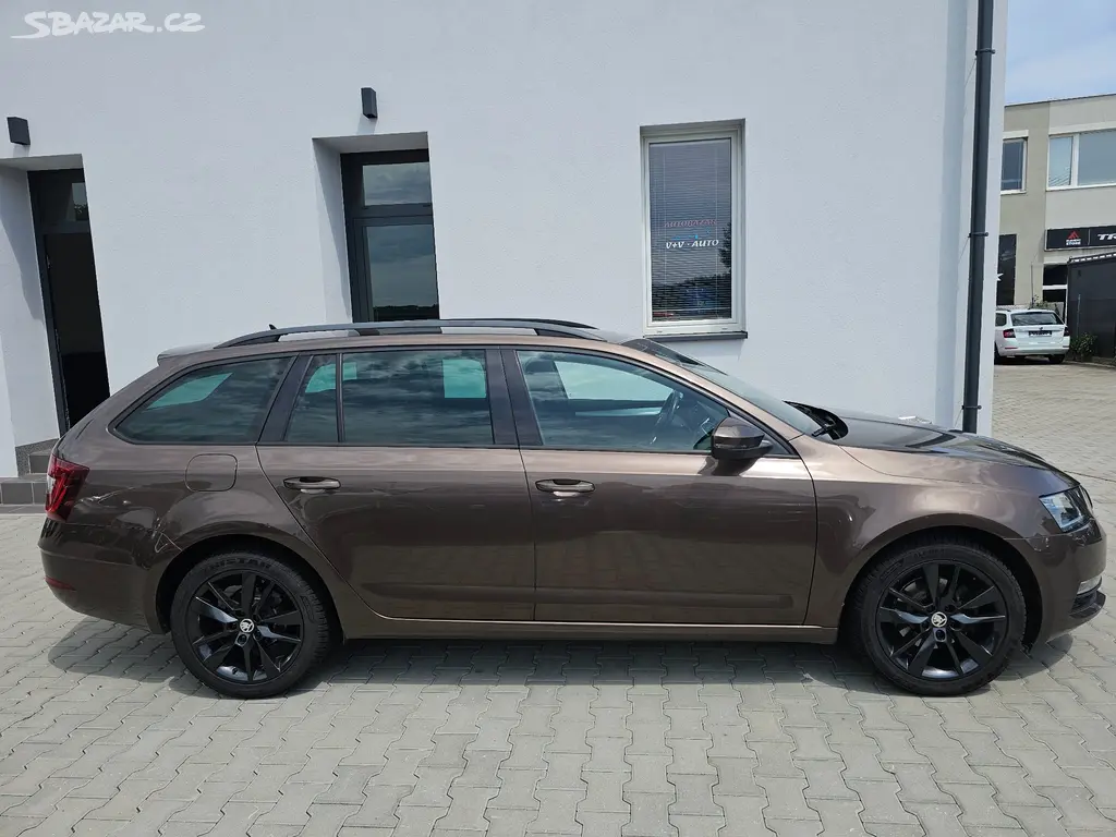 Octavia III 1,5 TSi 110KW STYLE NAVI TEMPOMAT LED - fotka 3