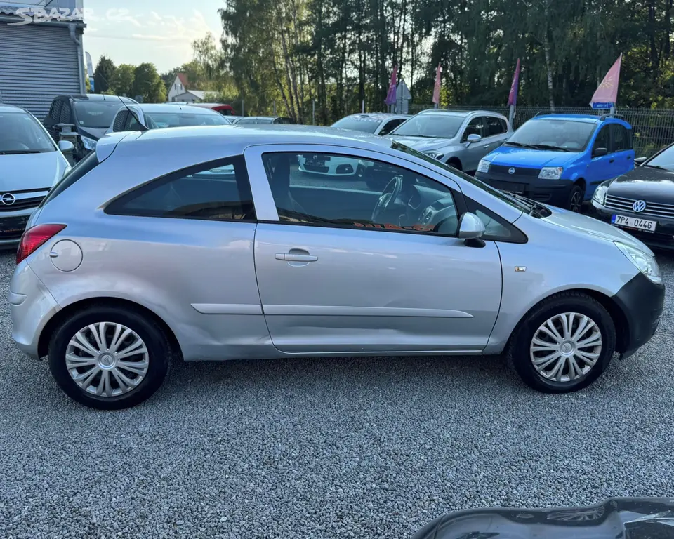Opel Corsa 1.2 16V 59KW - fotka 5
