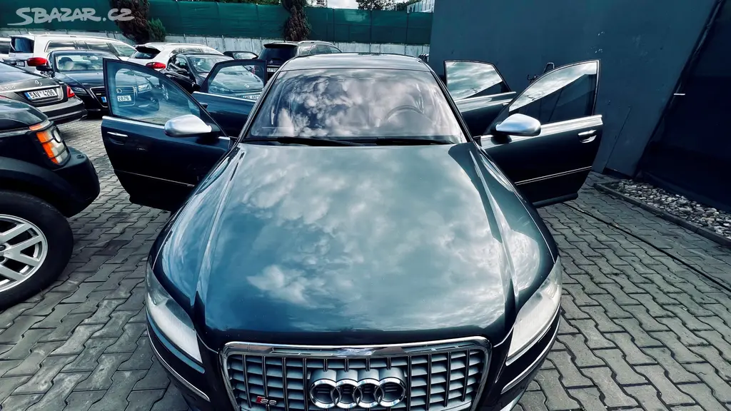Audi S8 5,2 V10 - originální stav !!!! nové CZ - fotka 5
