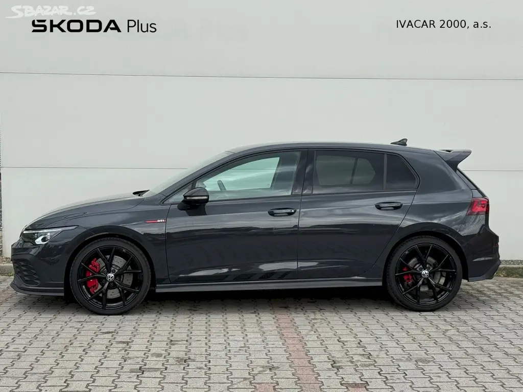 Volkswagen Golf, 2.0 TSI GTI Clubsport 221 kW D - fotka 3