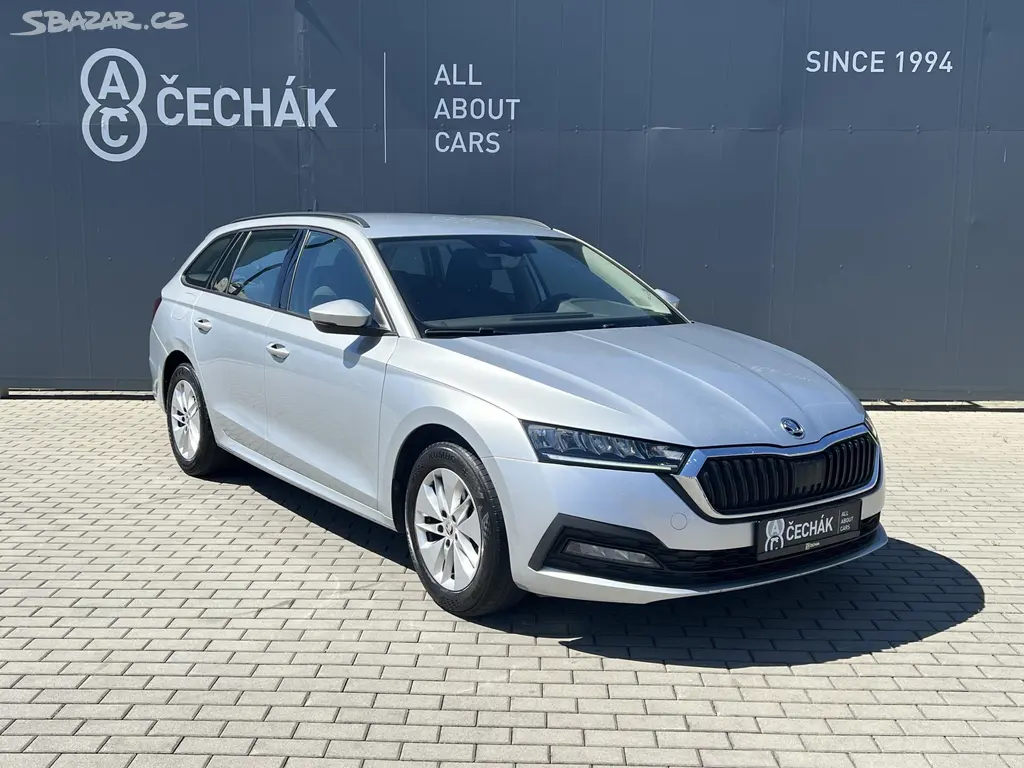 Škoda Octavia, AMBITION 4x4 DSG - fotka 3