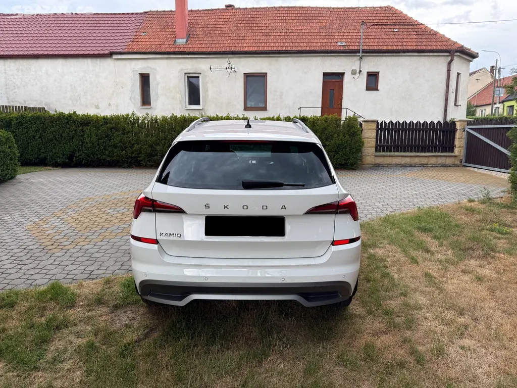 ŠKODA KAMIQ 1,0 TSI, 81 kW, SERVISKA-ŠKODA, ČR - fotka 6