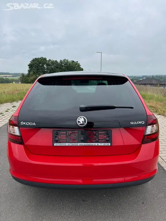 Škoda Rapid Spaceback 1.2 TSI alu - fotka 5