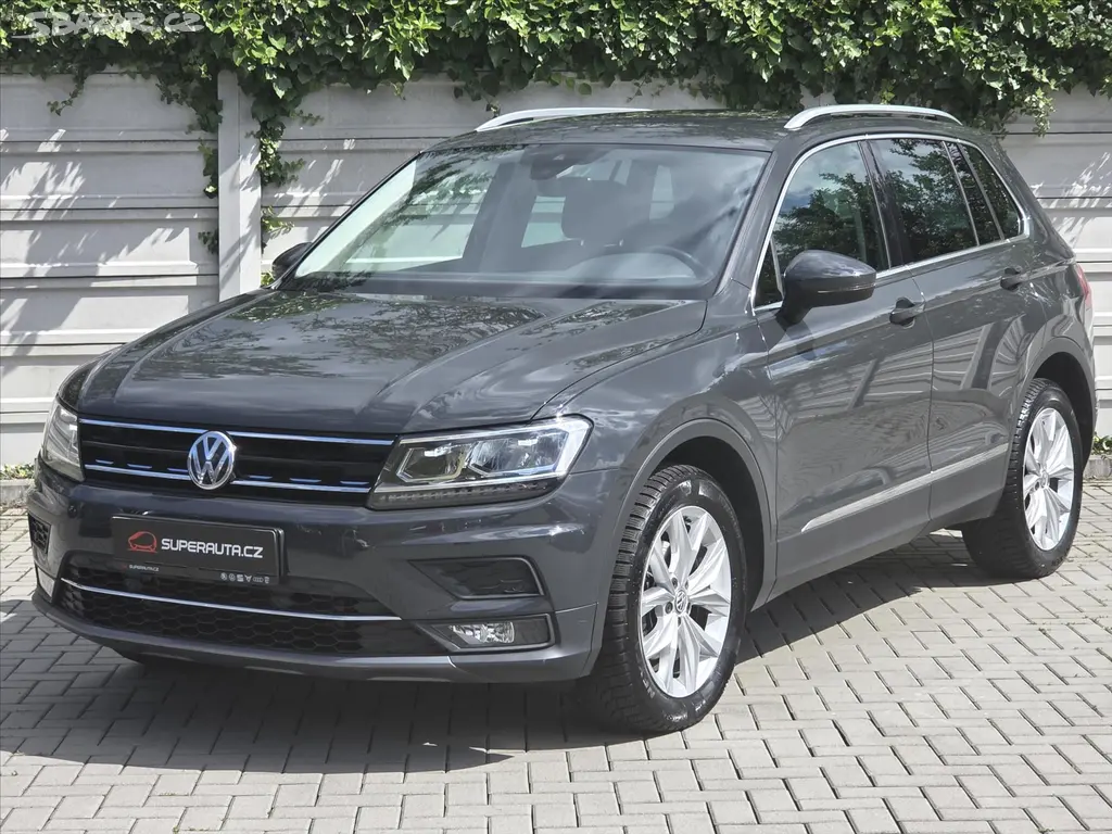 Volkswagen Tiguan, 2,0 TDi 4Mot DSG Highline ČR 1 - fotka 3
