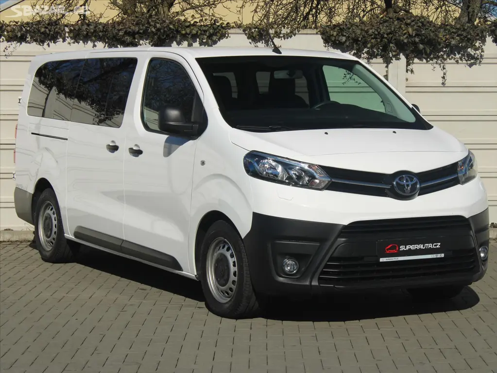 Toyota Proace, 2,0 D-4D 9míst L2 Tov.Záruka Č