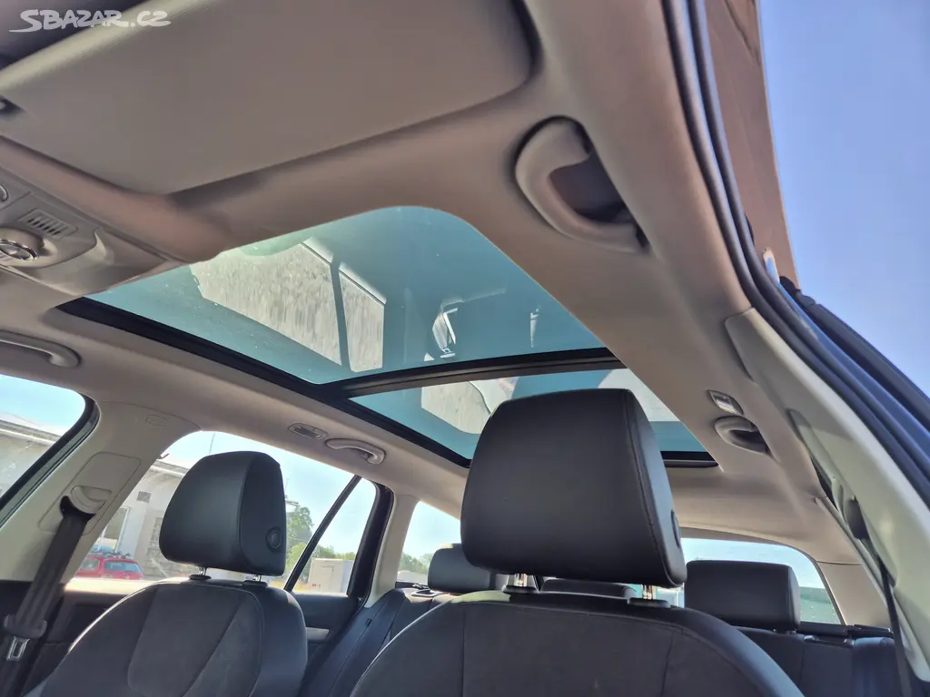 Škoda Octavia, 2.0 TDI, 110 kw, Elegance - fotka 2