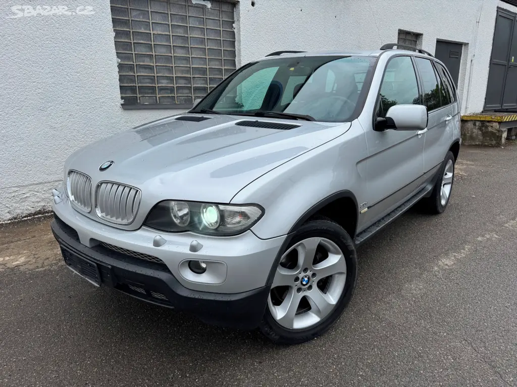 BMW X5 3.0d 160kW xenon,bez koroze,serviska,4x4.