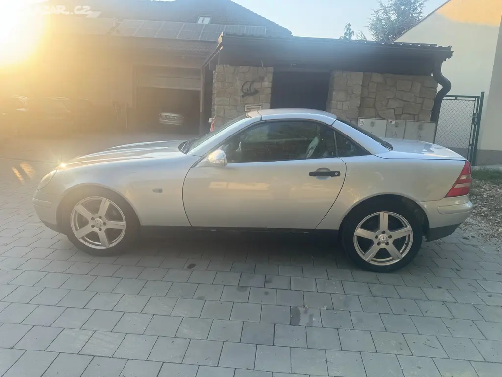 Mercedes SLK 200 kabriolet - fotka 6