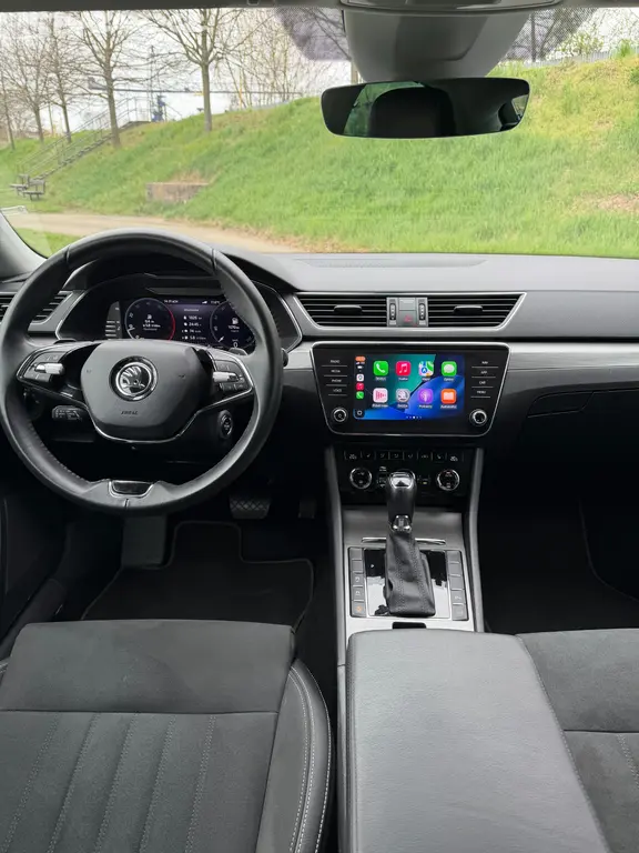 Škoda Superb 3, 2.0TDi, 147kW, najeto 43 000km - fotka 5