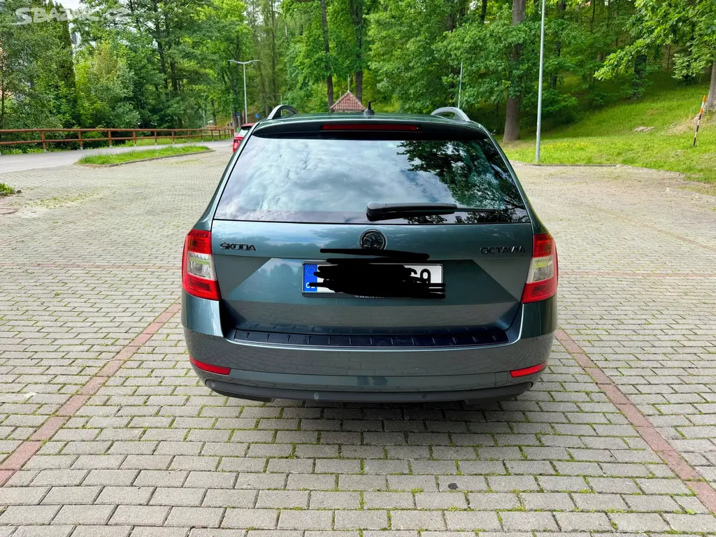 Prodám Škoda Octavia Combi 2.0 TDI r.v 2017 - fotka 6