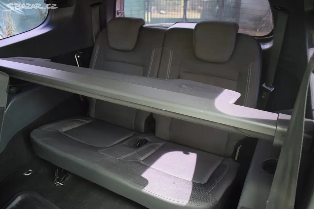 Dacia Lodgy 1,5 DCi 7MÍST,SUPER STAV - fotka 6