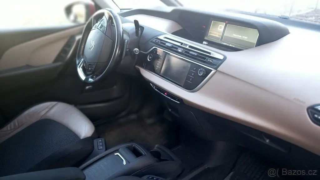 Citroën C4 Picasso 2,0 110kW automat,2015,202000 - fotka 5