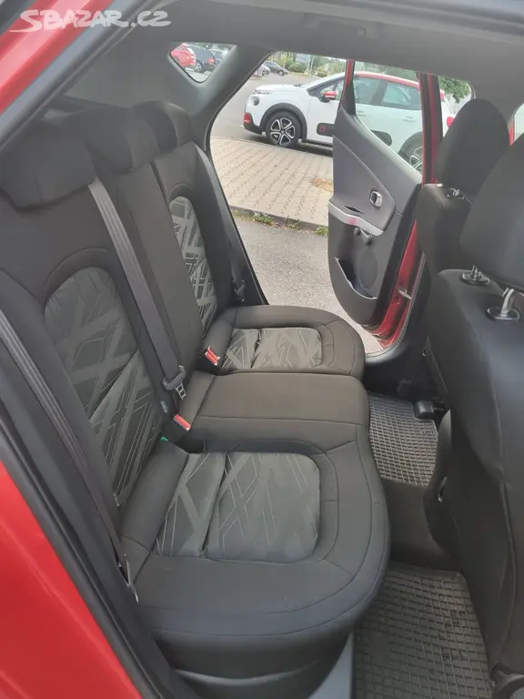 Kia Seed 1.6 crdi - fotka 6