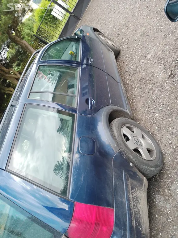 Dobrý den nabízím k prodeji Bora 1.9tdi - fotka 5