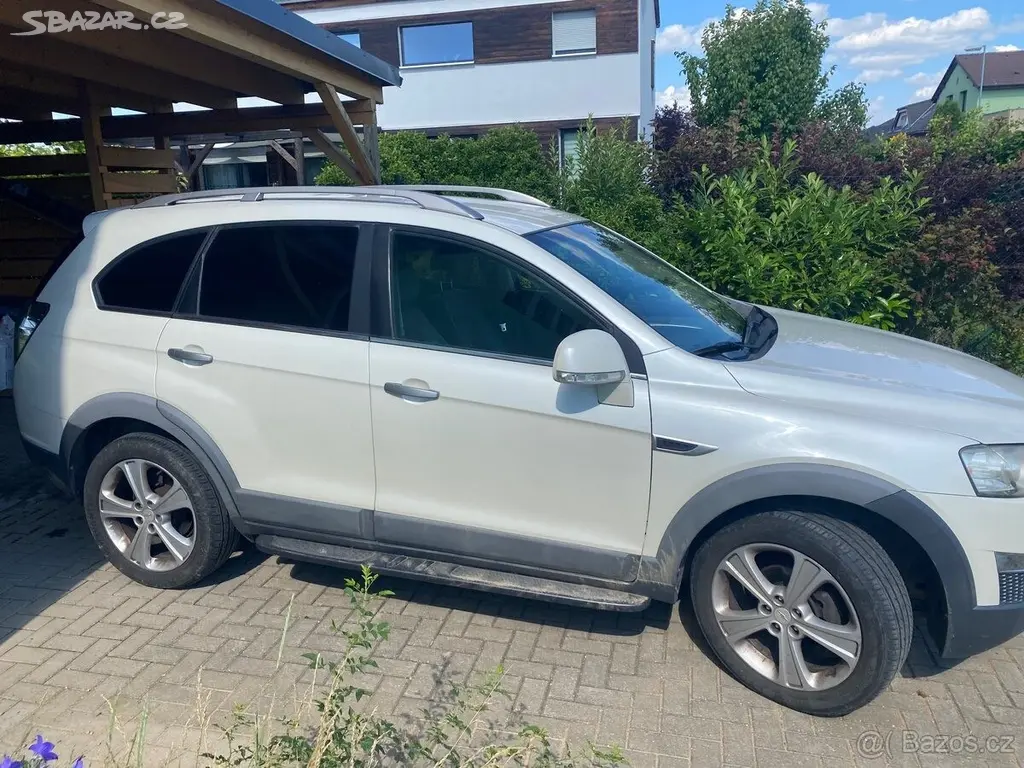 Chevrolet Captiva 2,2 D 4x4, 135 kW, 7 míst, kůž - fotka 2