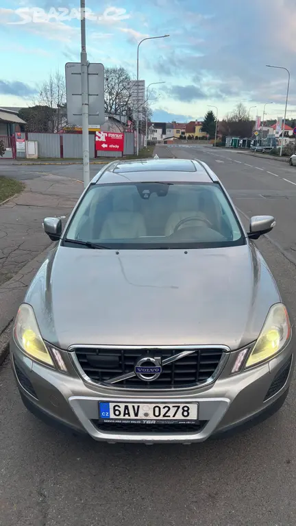 Volvo XC60 - fotka 3