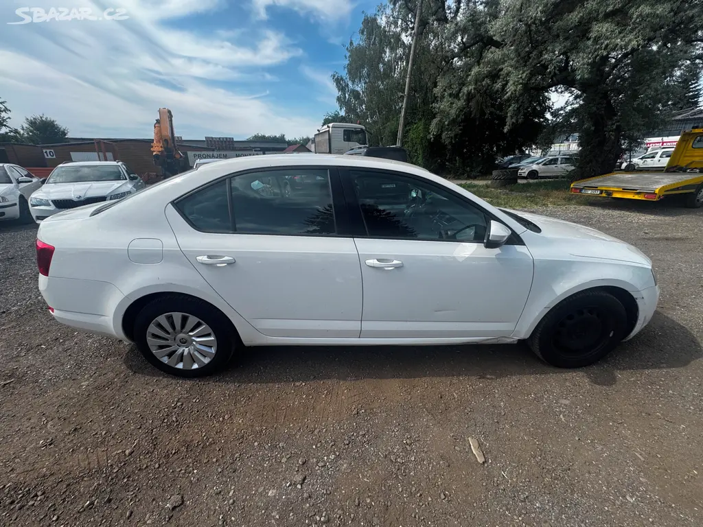 Škoda Octavia - fotka 6