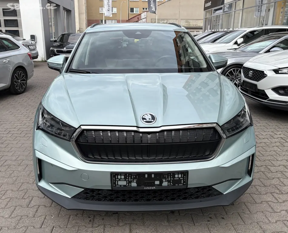 Škoda Enyaq iV 60 132kW Tažné Tepelko SOH 92,4% - fotka 2