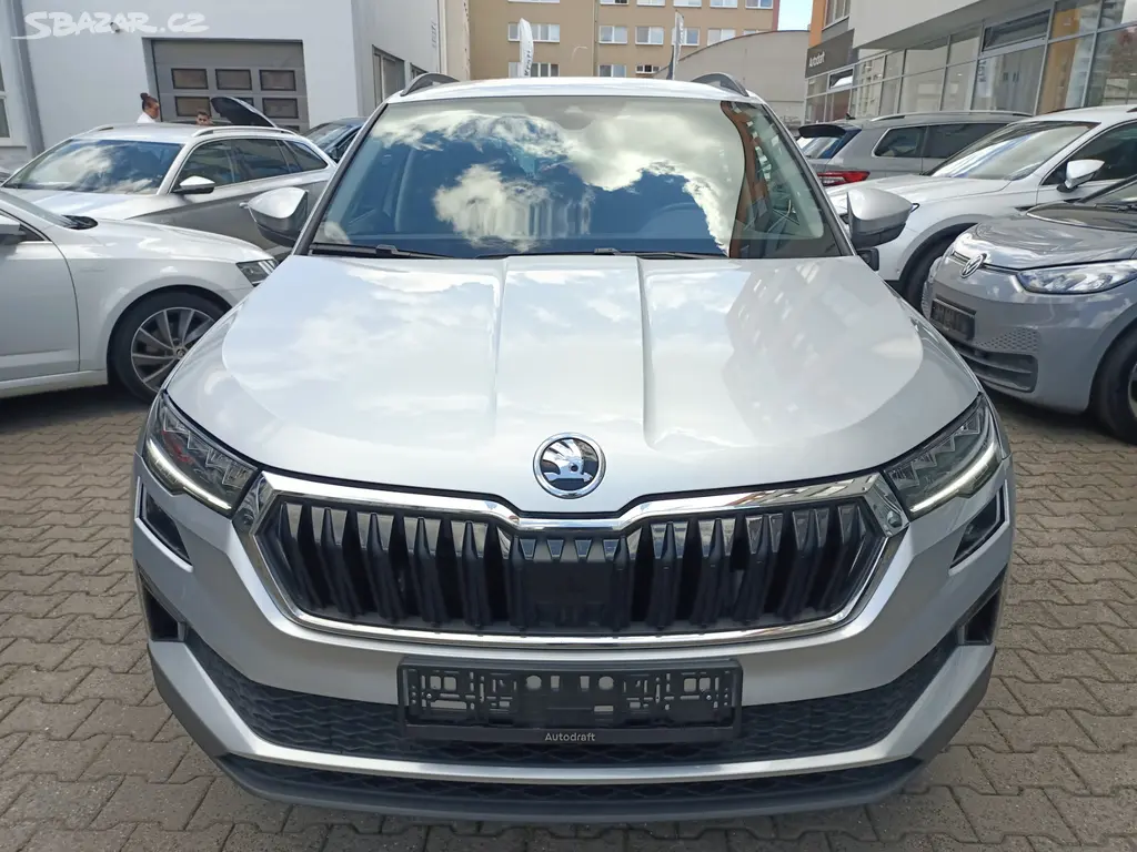 Škoda Karoq 2.0 TDI 85kW DSG Full LED ACC - fotka 2