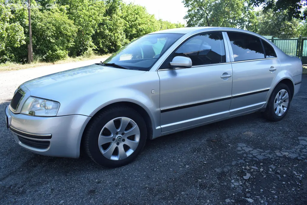 Škoda Superb 2,5TDi BEZ DOKLADŮ,PLNÁ VÝBAVA
