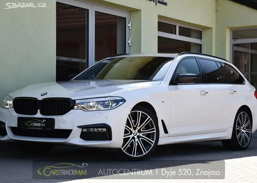 BMW Řada 5 520d xD M-SPORT HEAD-UP PANORA 140 kw