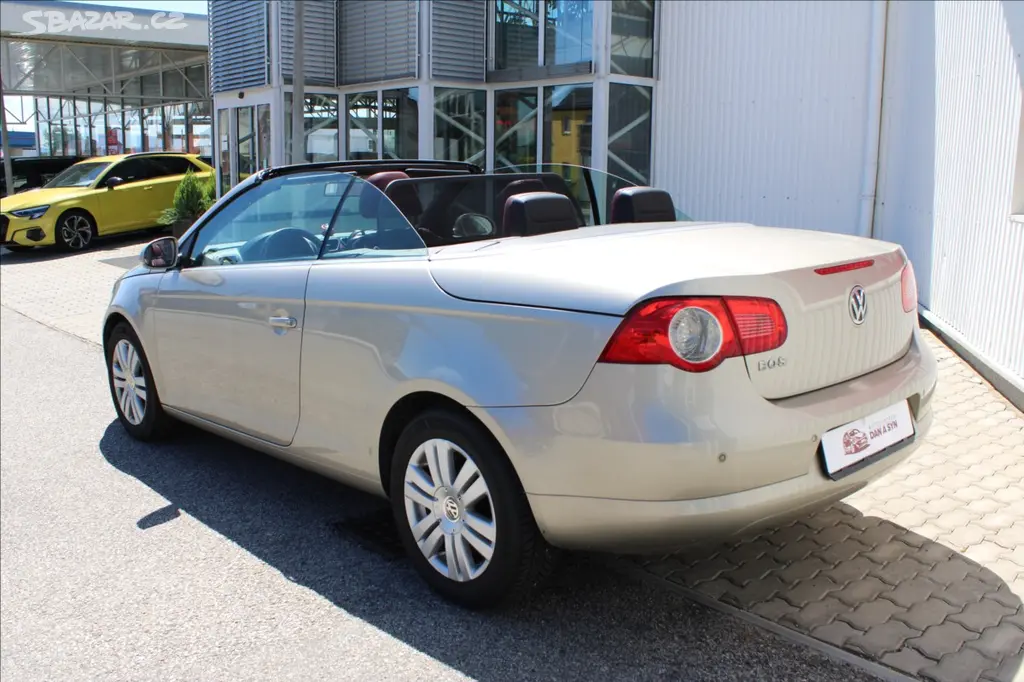 Volkswagen Eos, 2,0 TFSi 110 kW kůže, xenony - fotka 4