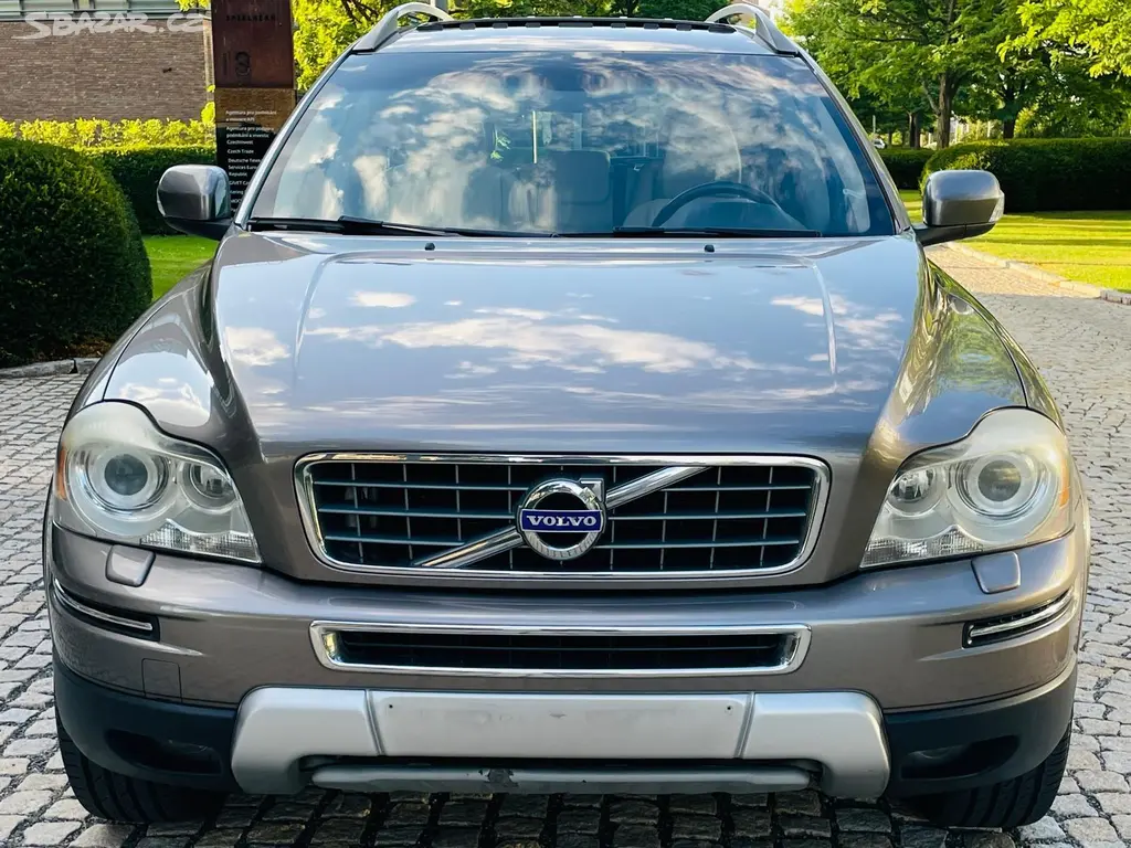Volvo XC90, 2.4 D5 4x4 AUT SERVISKA TAŽNÉ - fotka 6