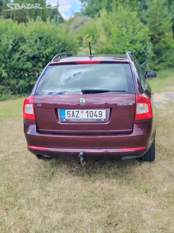 Škoda Octavia II - fotka 3